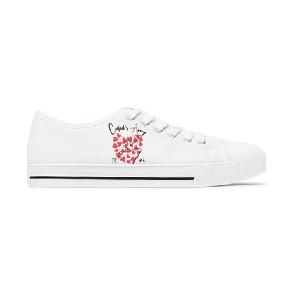 Chic Casual Sneakers, Heart Design Shoes, Women's Low Top Sneakers, Trendy Footwear, Stylish Everyday Sneakers