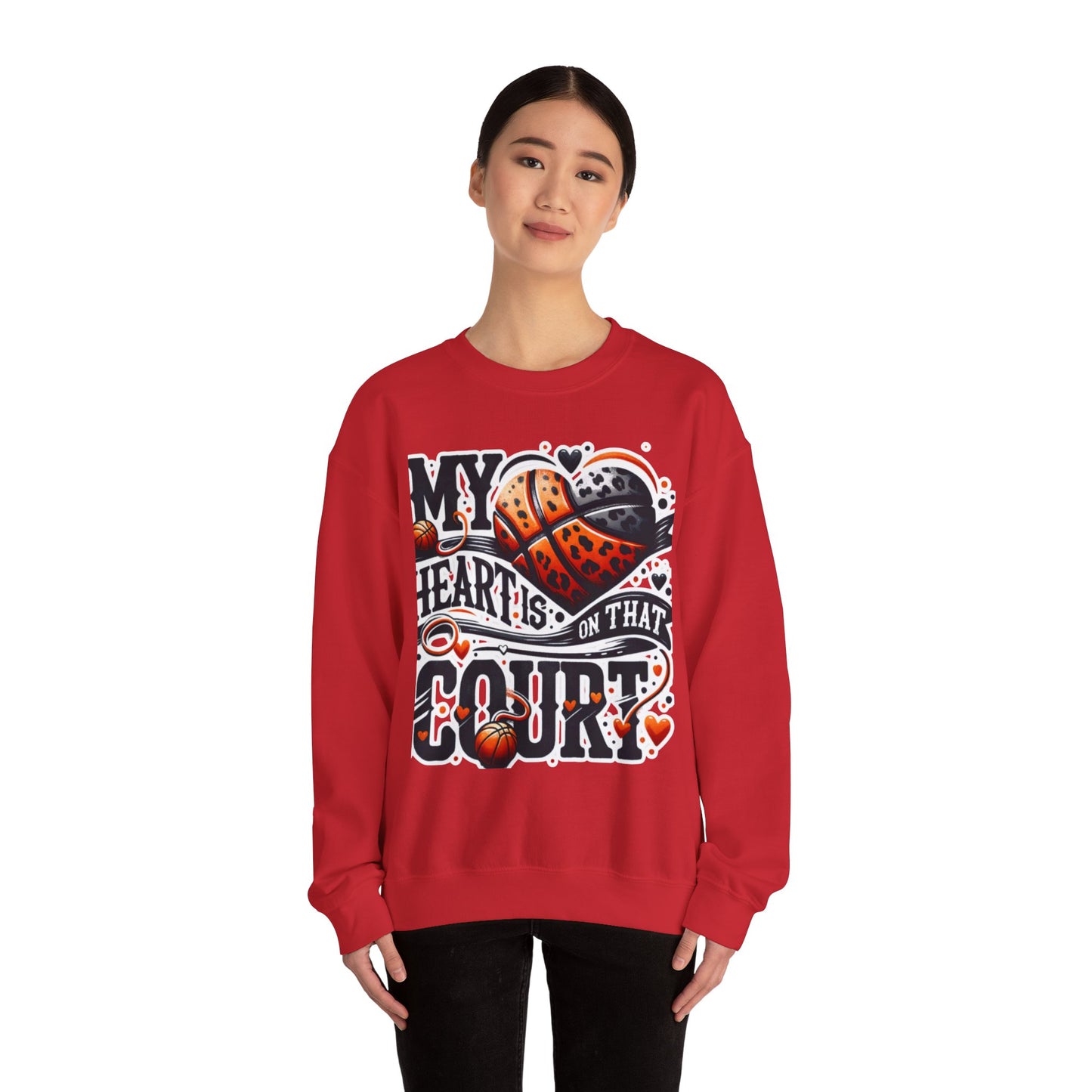 My heart is on that court - 🩷 Crewneck Sweatshirt