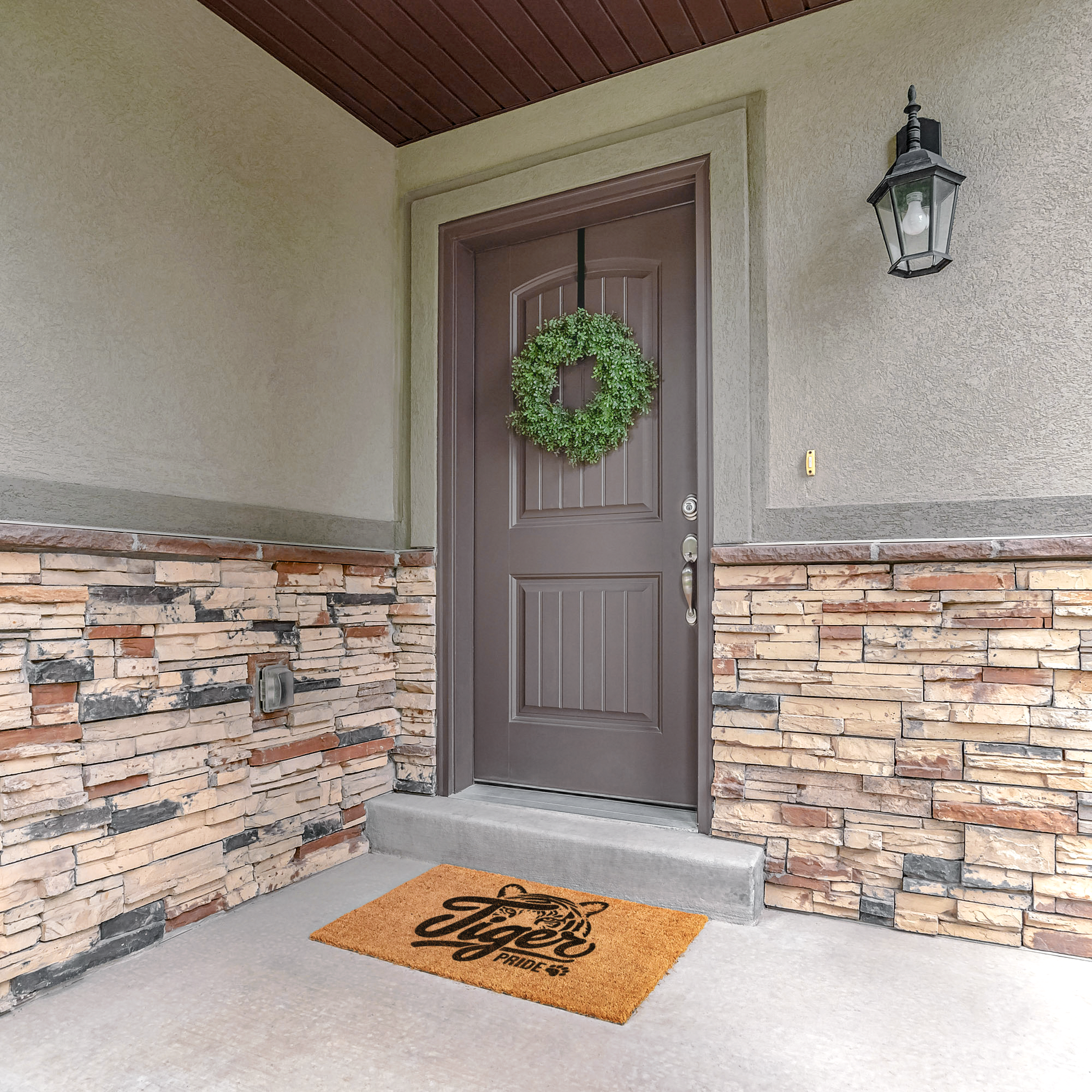 Tiger_Pride_Doormat_Outdoor_Mat_Lifestyle_01_Mockup.png